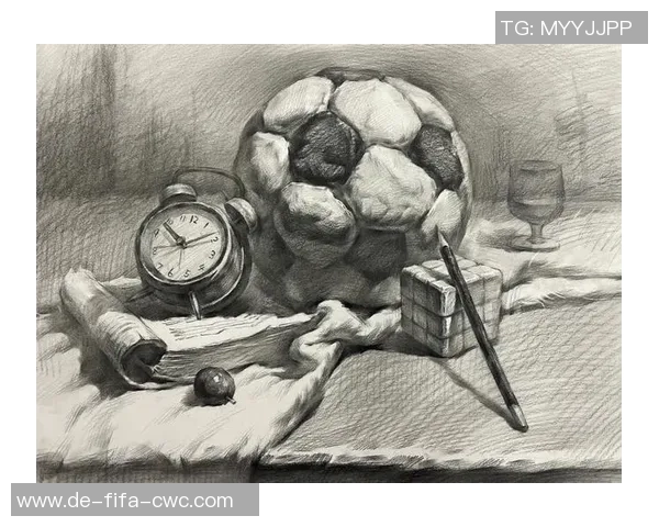 素描艺术中的足球人物形象探索与表现技法分析